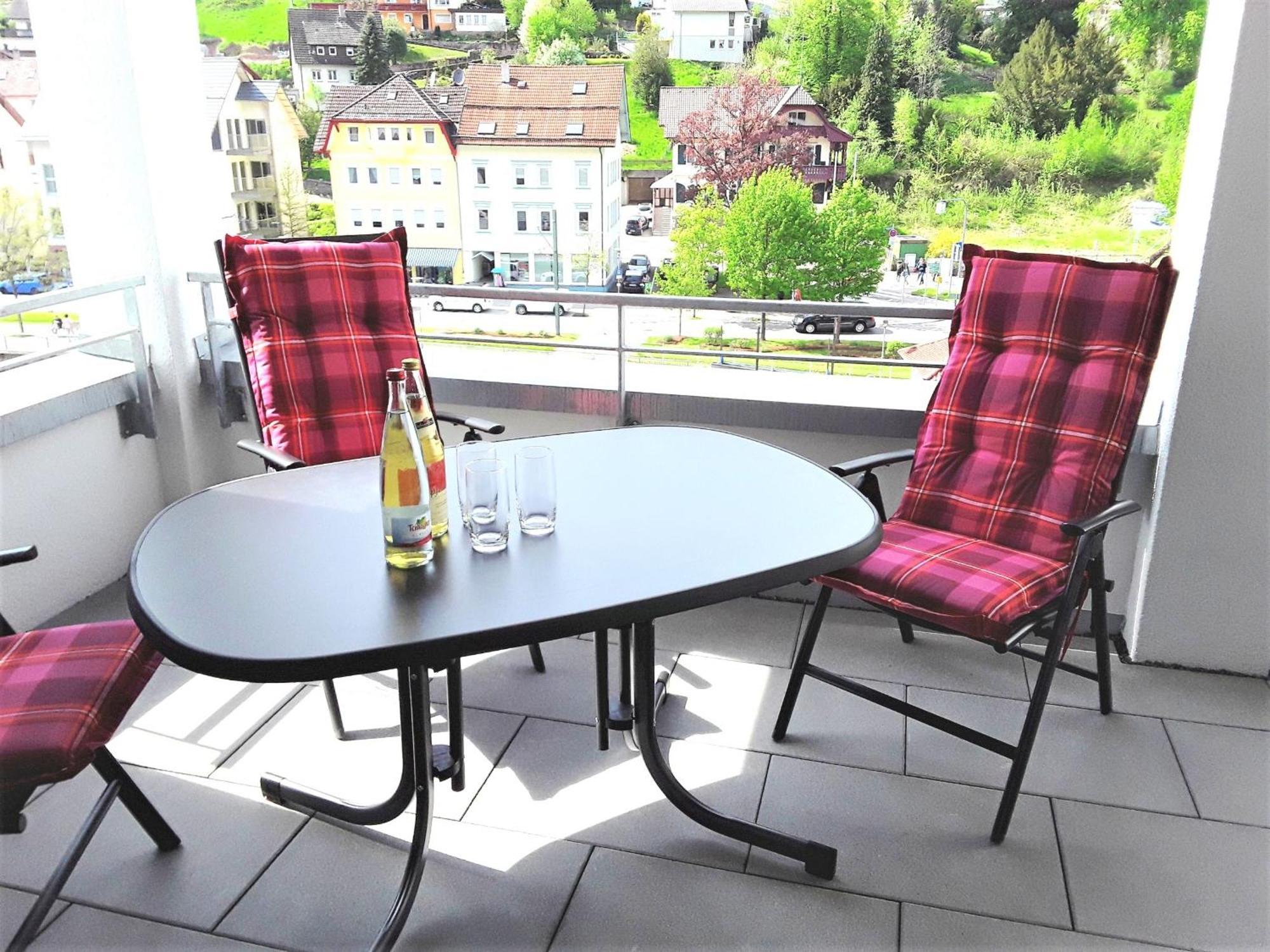 Ferienwohnung Enzblick Bad Wildbad Ngoại thất bức ảnh